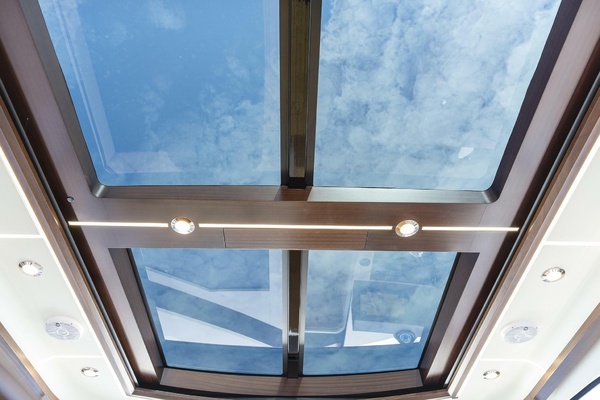 BLUE 48ft Burger Yacht For Sale