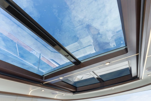 BLUE 48ft Burger Yacht For Sale