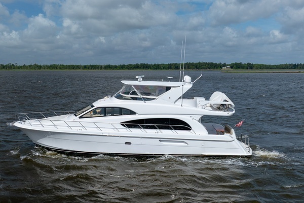 2008 Hatteras 64