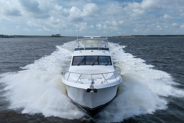 Kroh s Nest 64ft Hatteras Yacht For Sale