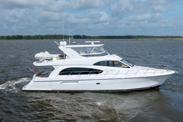 2008 Hatteras 64