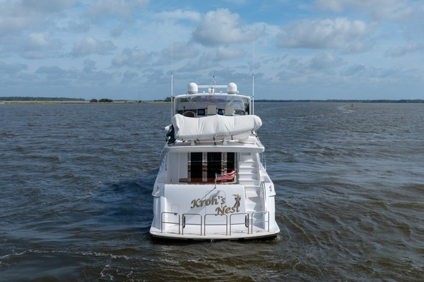 2008 Hatteras 64