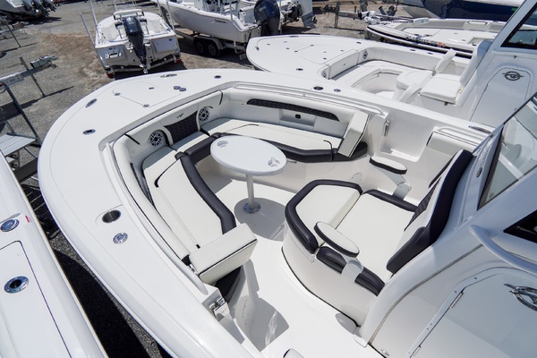 25ft Tidewater Yacht For Sale