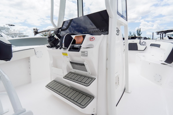 22ft Tidewater Yacht For Sale