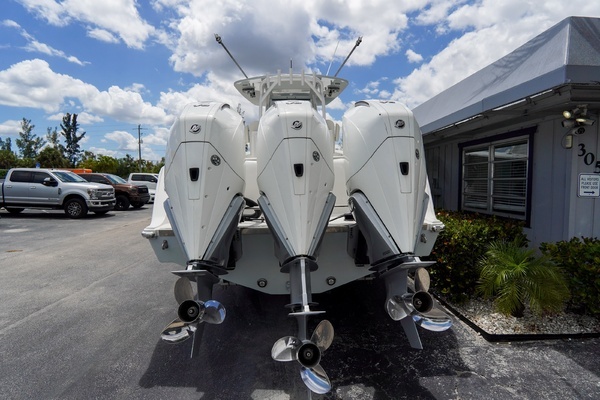 Photo of the 2024 Front Runner CC