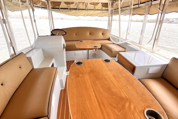 18ft Duffy Yacht For Sale