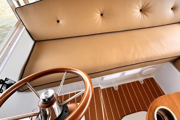 Photo of the 2021 Duffy 18 Snug Harbor