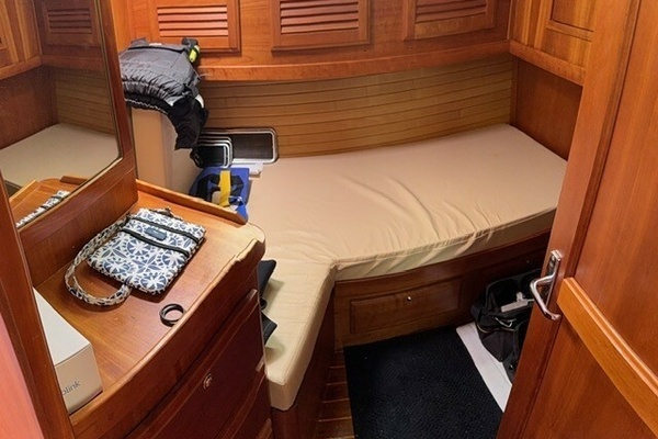 2005 Sabre 42