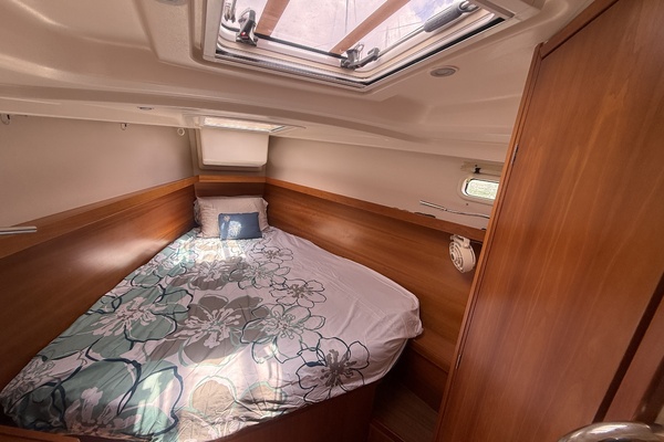 Touch of Grey 41ft Hanse Yacht For Sale
