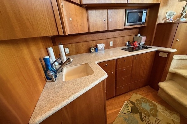 Four Reel 42ft Silverton Yacht For Sale