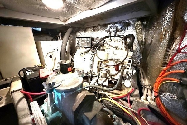 Four Reel 42ft Silverton Yacht For Sale