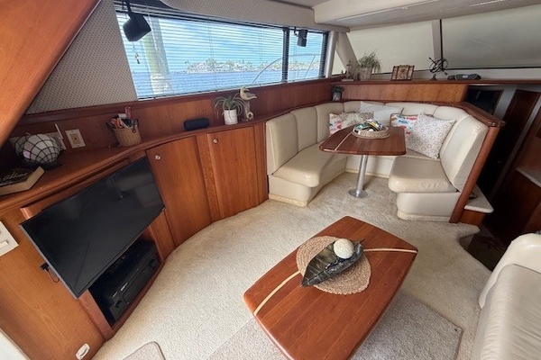 Four Reel 42ft Silverton Yacht For Sale