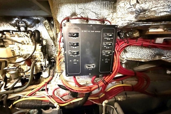 Four Reel 42ft Silverton Yacht For Sale