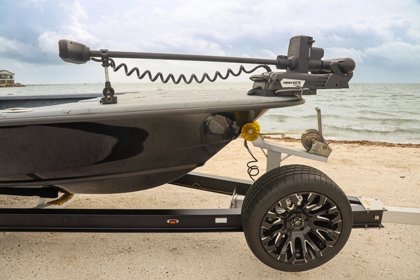 24ft Haynie Yacht For Sale