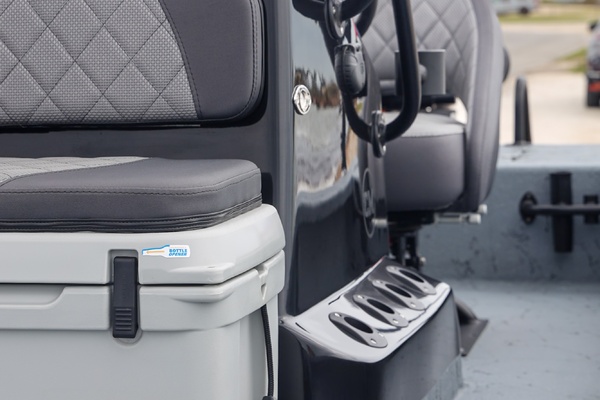 24ft Haynie Yacht For Sale