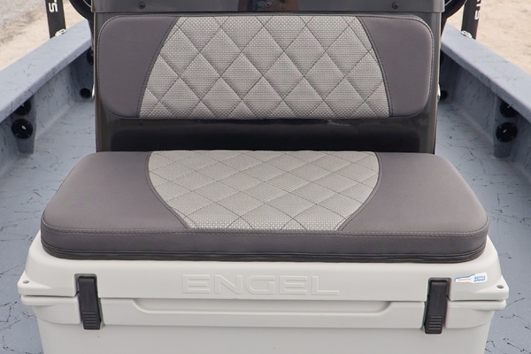 24ft Haynie Yacht For Sale