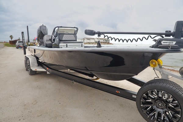 24ft Haynie Yacht For Sale