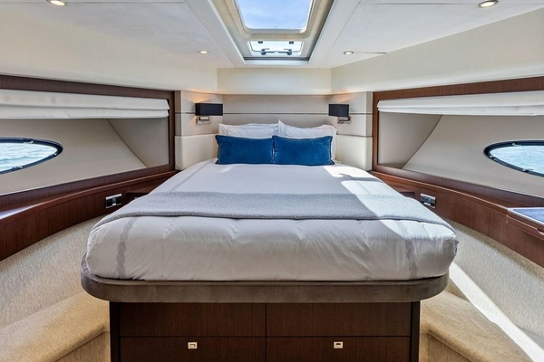 CHARLIE 78ft Princess Yacht For Sale