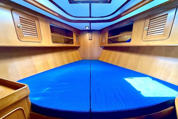 Mara 49ft Hylas Yacht For Sale