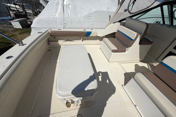 32ft Pursuit Yacht For Sale
