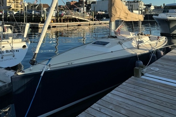 33-ft-J Boats-2006-J 100-Radiant-North Kingstown Rhode Island United States yacht for sale
