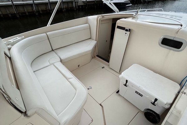 Captain s Call 38ft Intrepid Yacht For Sale
