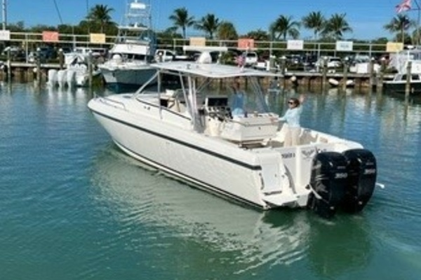 Captain s Call 38ft Intrepid Yacht For Sale