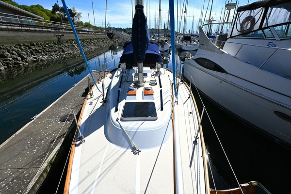 Tourmaline 37ft Tartan Yacht For Sale