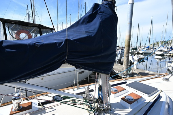 Tourmaline 37ft Tartan Yacht For Sale