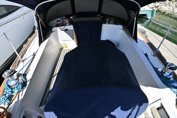 Tourmaline 37ft Tartan Yacht For Sale