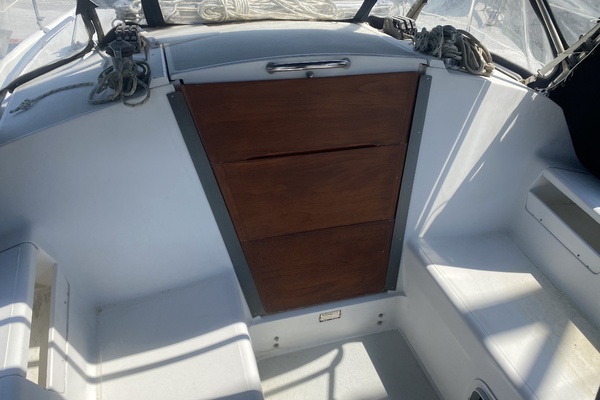 School rsquo s out 30ft Catalina Yacht For Sale