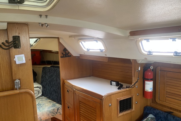 School rsquo s out 30ft Catalina Yacht For Sale