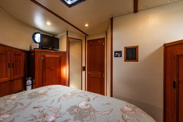 Buster 37ft Nordic Tugs Yacht For Sale