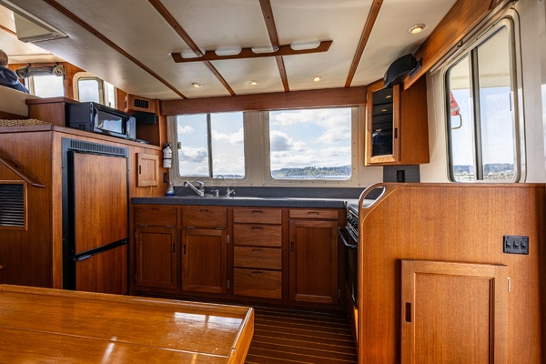 Buster 37ft Nordic Tugs Yacht For Sale