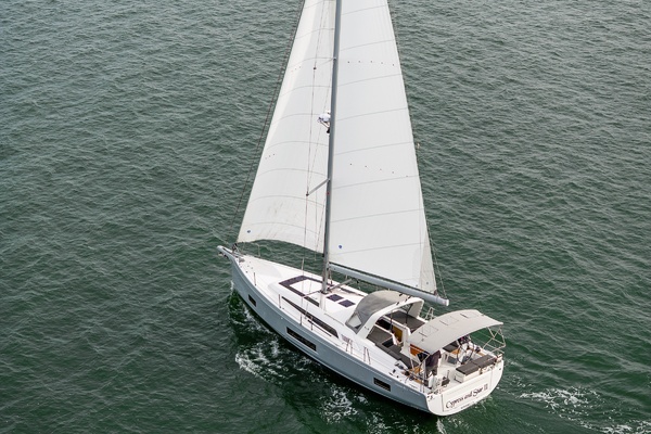 Cypress and Star II 46ft Beneteau Yacht For Sale