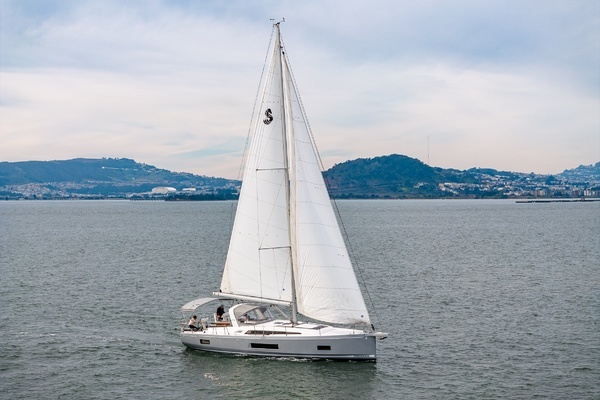 Beneteau Oceanis 46.1 Yacht For Sale