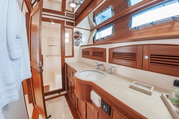 2015 Marlow 58