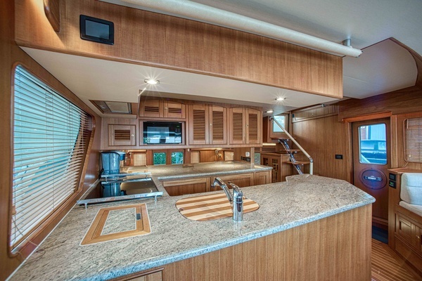 2015 Marlow 58