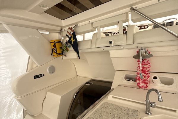 SEABK 42ft Silverton Yacht For Sale