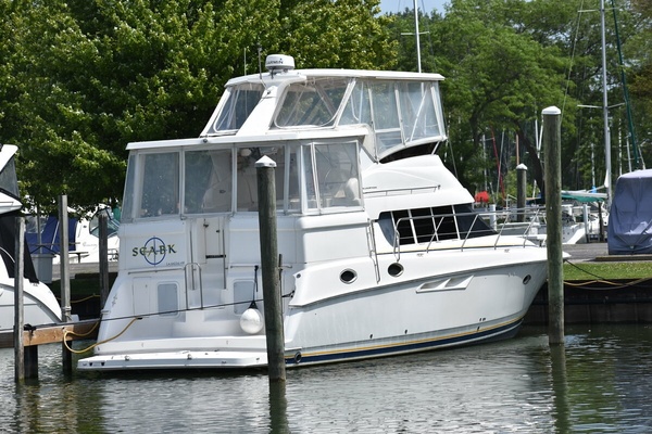 SEABK 42ft Silverton Yacht For Sale