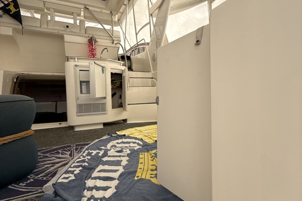 SEABK 42ft Silverton Yacht For Sale