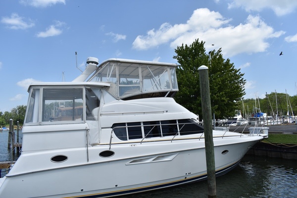 SEABK 42ft Silverton Yacht For Sale