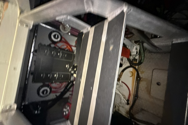 SEABK 42ft Silverton Yacht For Sale