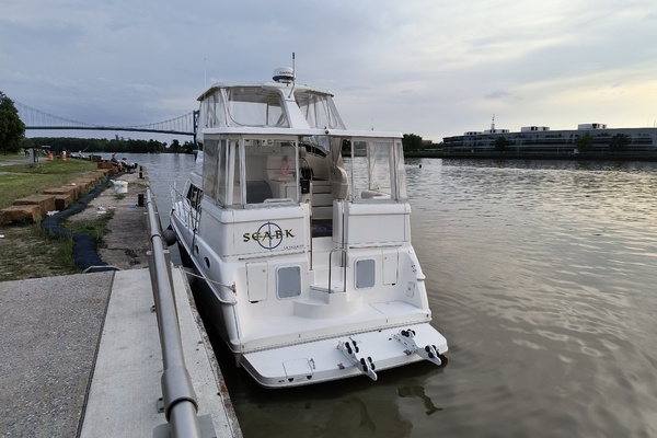 SEABK 42ft Silverton Yacht For Sale