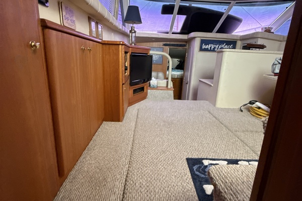 SEABK 42ft Silverton Yacht For Sale