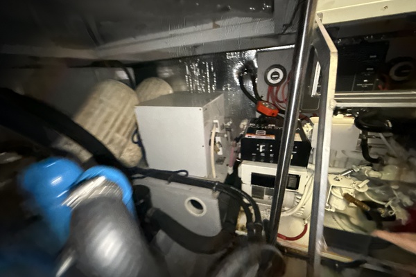 SEABK 42ft Silverton Yacht For Sale