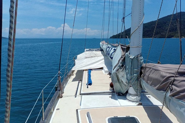 50ft Custom Yacht For Sale