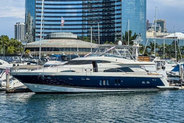 Photo of the 2005 Fairline Yachts  "COMPASS ROSE"