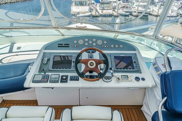 2005 Fairline Yachts 74