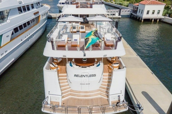 Photo of the 2006 Westport 130 Motoryacht "Relentless"